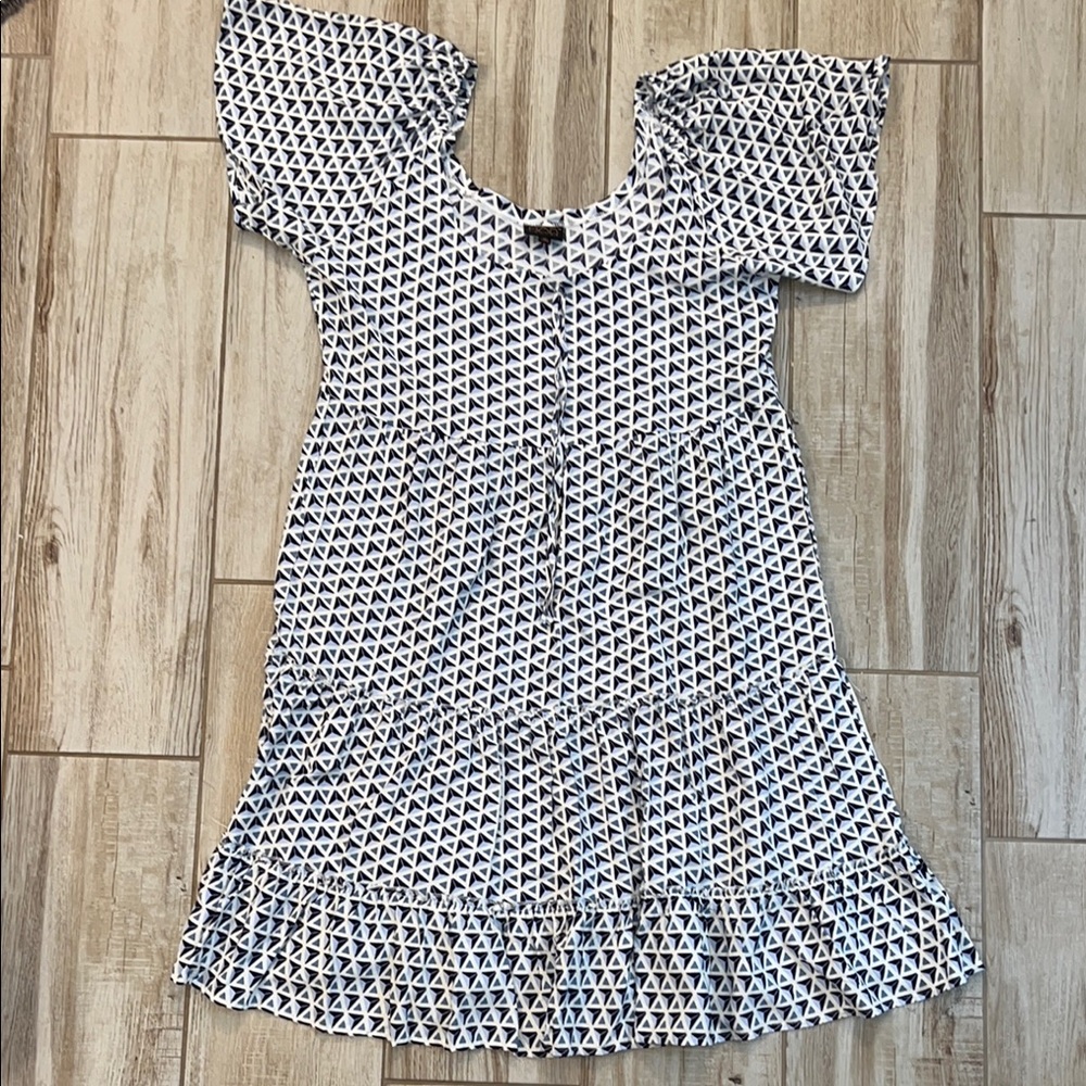 MOD LUSIVE Tiered Blue & White Dress